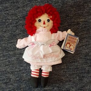 Raggedy Ann Happy Birthday Doll